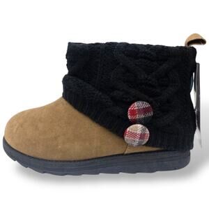 MUK LUKS Patti Cable Knit Sweater Cuff Booties 7 Red Gray Plaid Brown Black